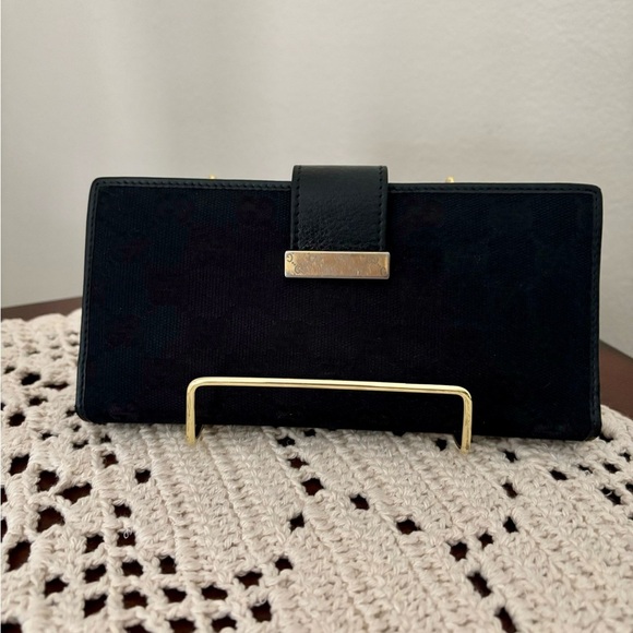 Vintage Authentic Gucci GG Canvas&Leather Bifold Wallet| Black/Gold Hardware - Picture 1 of 9